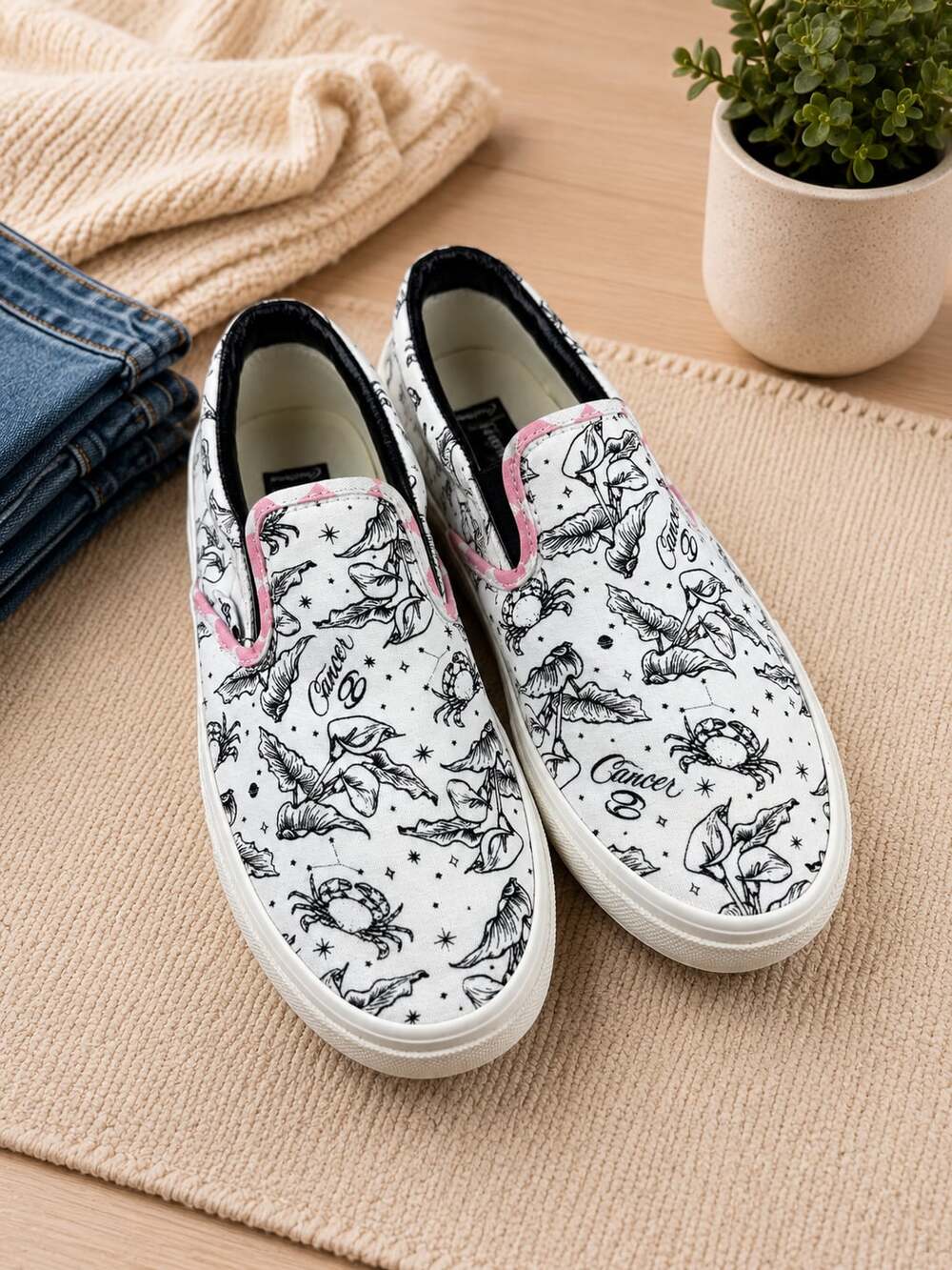 Vans Customs Cancer Zodiac Slip-On Shoes White Pink Wide Women’s 7.5